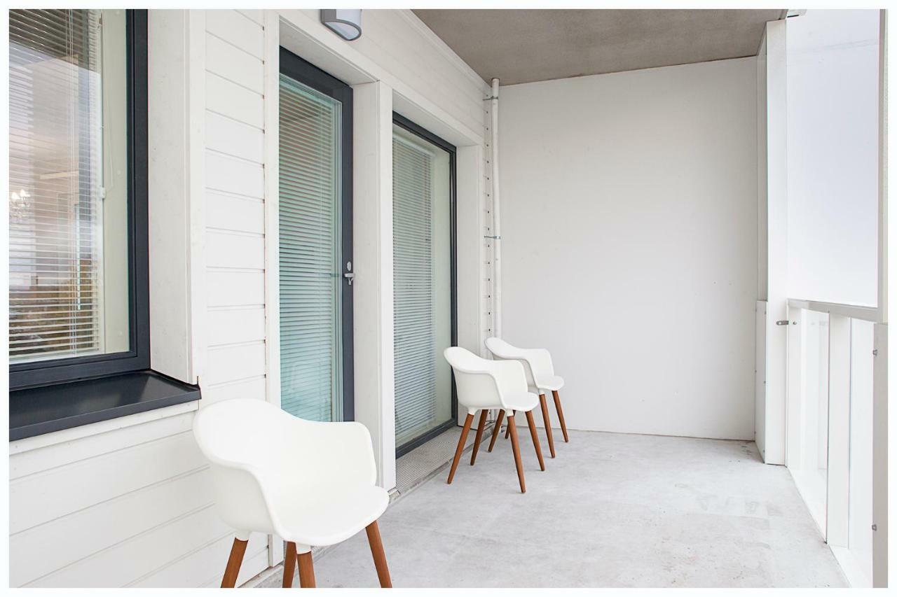 רובניימי Crystal Suites 1 מראה חיצוני תמונה